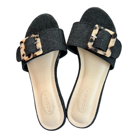 Scoop Shoes - EUC Scoop black woven leopard buckle open toe slides | size 7.5